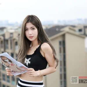 [MZSOCK爱美足] No.351: 姿涵 (76 photos)